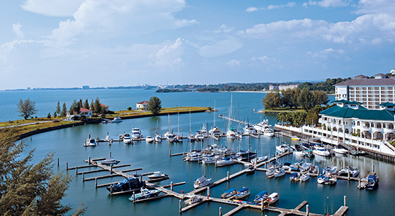Admiral Marina & Leisure Club